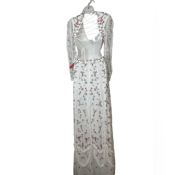 Mac Duggal New 70159 White Floral Embroidered Long Sleeve A-Line Cut Out Gown 0 - Picture 3 of 9